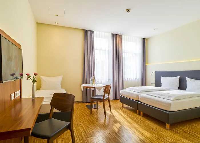 Apfelbaum Otel