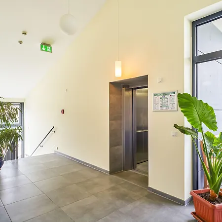 Apfelbaum Hotell 3*