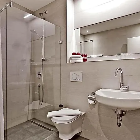 Apfelbaum Hotel 3*