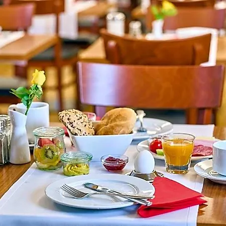 Hotel Apfelbaum Erding