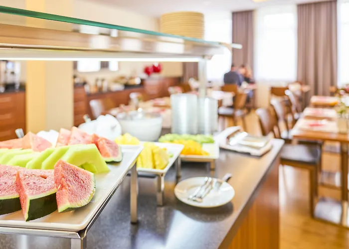 Apfelbaum Hotell 3*